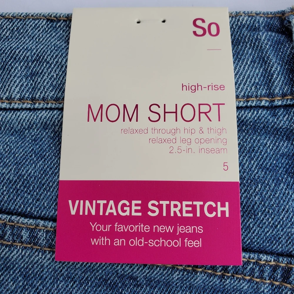 SO High-Rise Distressed Mom Shorts Size 5 - Picture 8 of 13